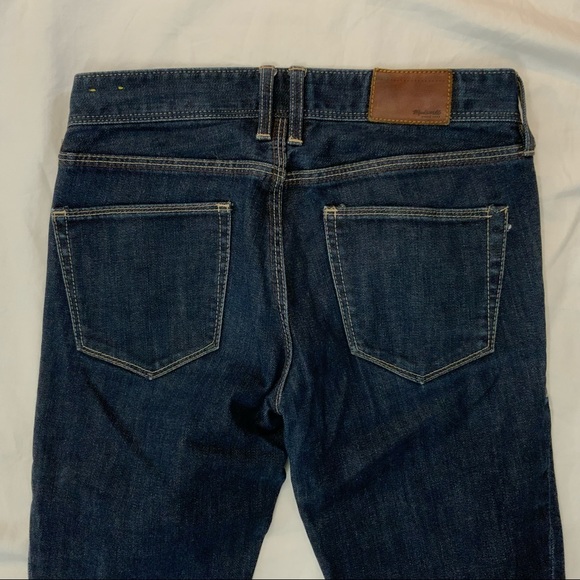 Madewell Rail Straight Jeans 
Dark Wash 24x34 
Made of 98% Cotton 2% Spandex - Picture 10 of 11